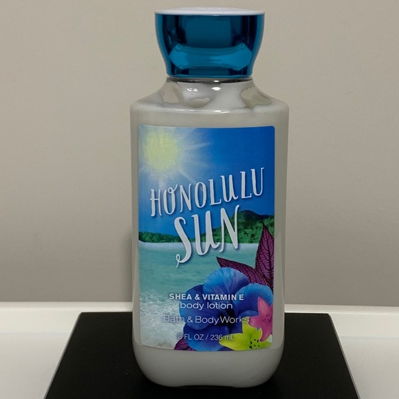 Bath & Body Works Signature Collection Honolulu Sun Body Lotion 8 Fl Oz